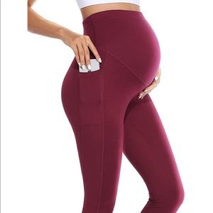 Maternity High-Waisted Capri Leggings